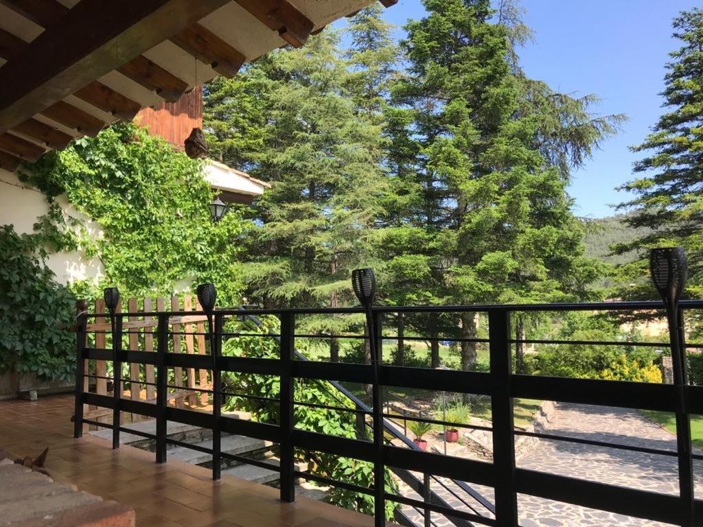 Els Avets De La Muga Bed & Breakfast Sant Llorenc de la Muga Екстериор снимка